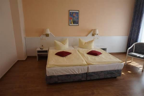Elisenhof Hotel 3*